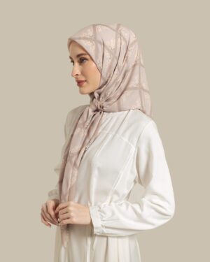 Square Flower Khaki - Image 3