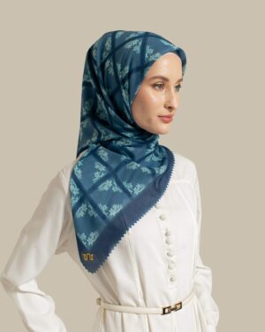 Square Flower Navy - Image 6