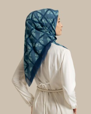 Square Flower Navy - Image 8