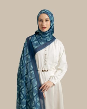 Square Flower Navy - Image 2