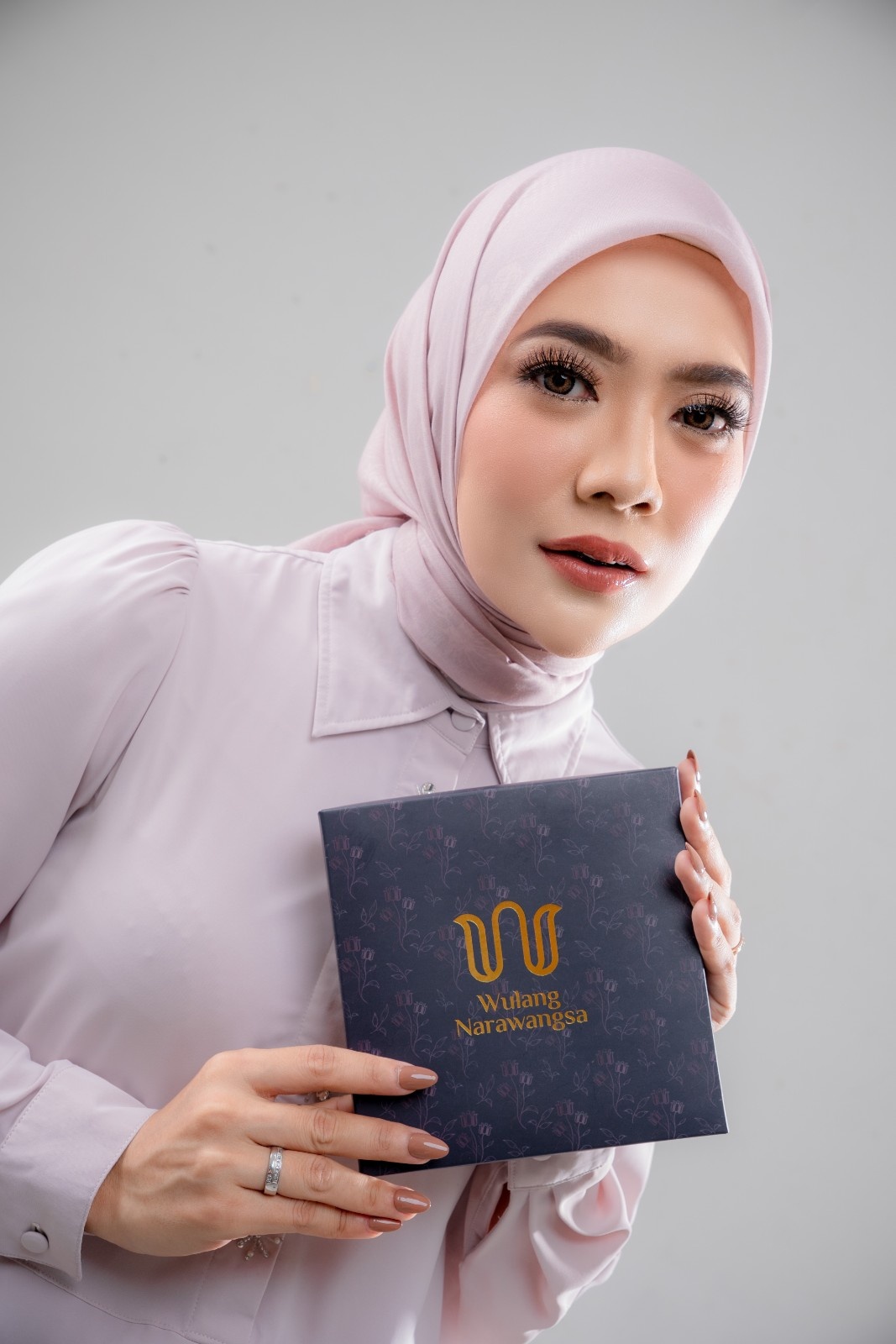 Larasmaya Mauve - Image 2